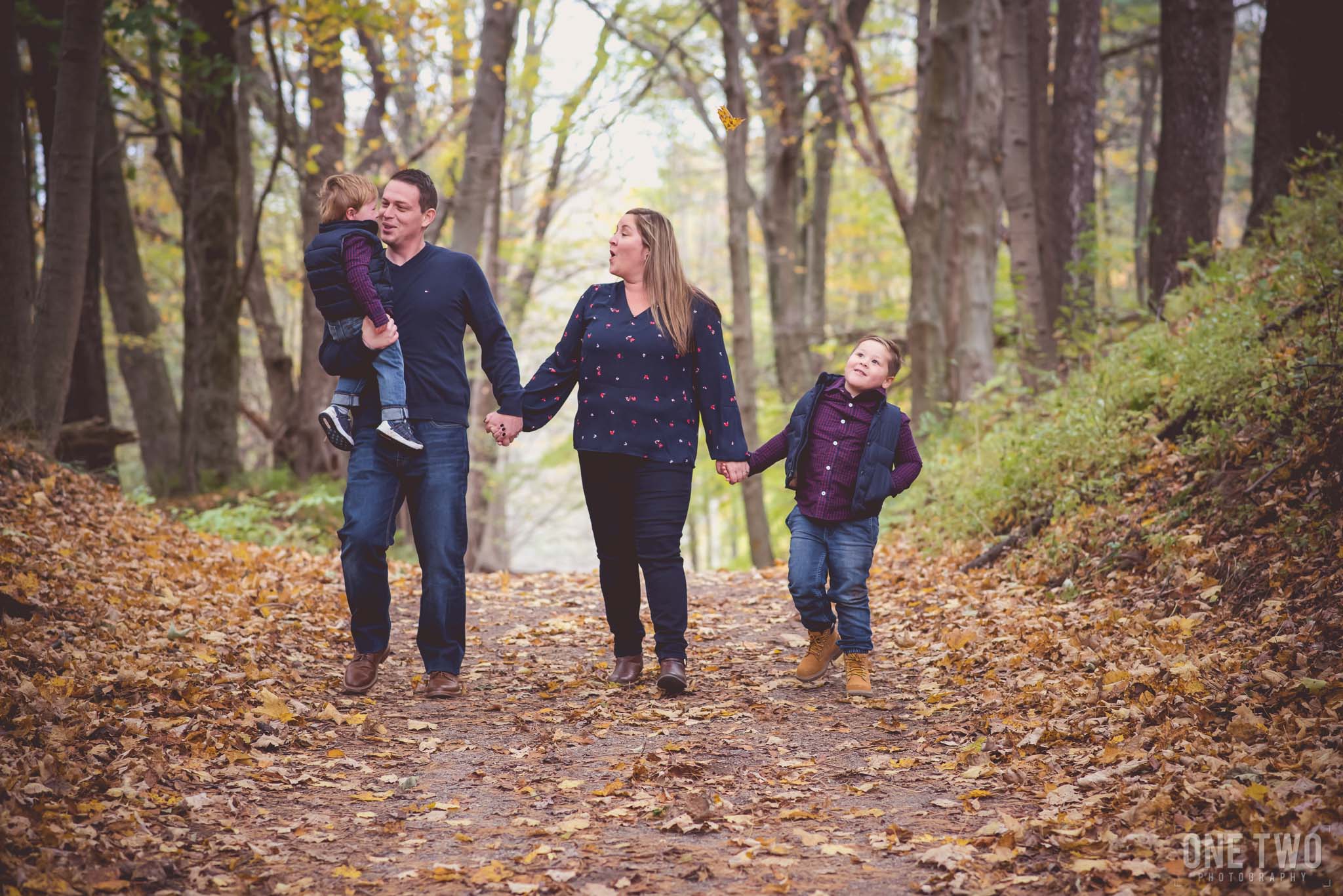 OneTwo_Fall_Mini_Batchelar__181021_058 fall mini session