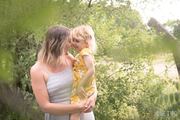 mother daughter photography hamilton